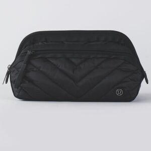 🎁 Lululemon Dont Sweat It Kit (Quilted)
Black + Headband